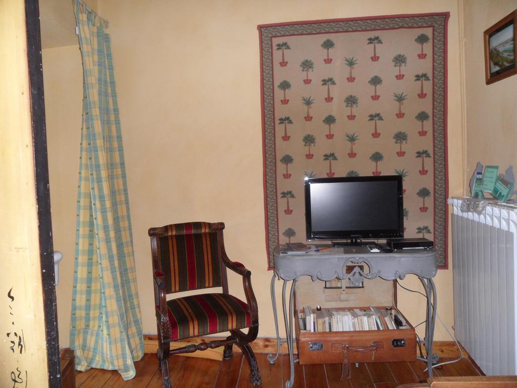 Chambres D'Hotes Casa Sylvana Saint-Dalmas-de-Tende Стая снимка