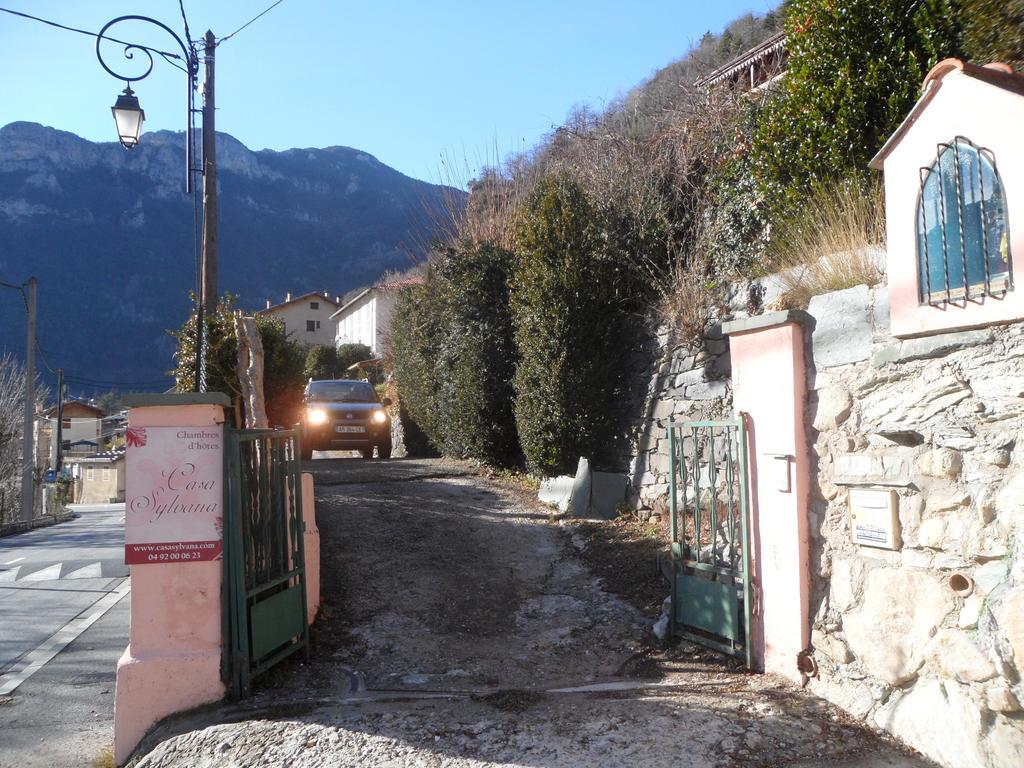 Chambres D'Hotes Casa Sylvana Saint-Dalmas-de-Tende Екстериор снимка